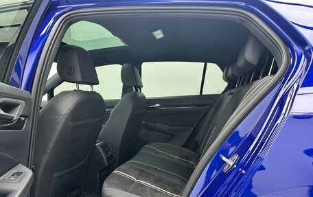 Volkswagen Golf VIII, 2022 год, 1 942 000 рублей, 15 фотография