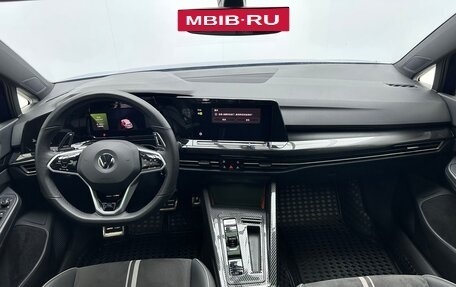 Volkswagen Golf VIII, 2022 год, 1 942 000 рублей, 7 фотография