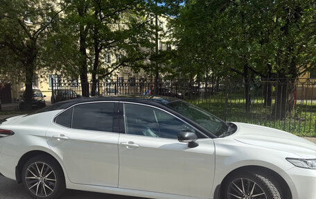 Toyota Camry, 2021 год, 2 900 000 рублей, 6 фотография