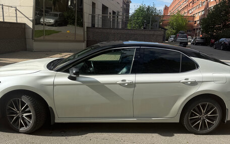 Toyota Camry, 2021 год, 2 900 000 рублей, 7 фотография