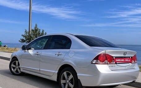 Honda Civic VIII, 2008 год, 835 000 рублей, 2 фотография