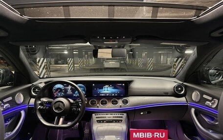 Mercedes-Benz E-Класс, 2021 год, 5 200 000 рублей, 10 фотография