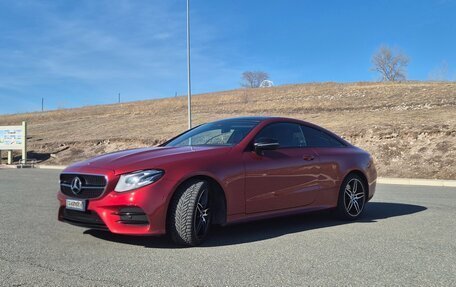 Mercedes-Benz E-Класс, 2018 год, 4 200 000 рублей, 10 фотография