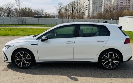 Volkswagen Golf VIII, 2022 год, 1 820 000 рублей, 3 фотография