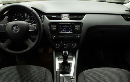 Skoda Octavia, 2014 год, 999 000 рублей, 9 фотография