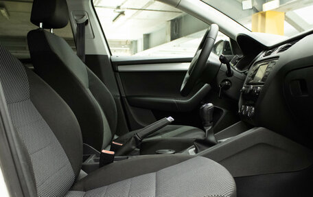 Skoda Octavia, 2014 год, 999 000 рублей, 11 фотография