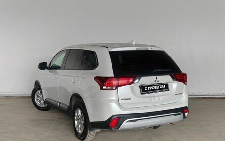 Mitsubishi Outlander III рестайлинг 3, 2019 год, 2 010 000 рублей, 4 фотография