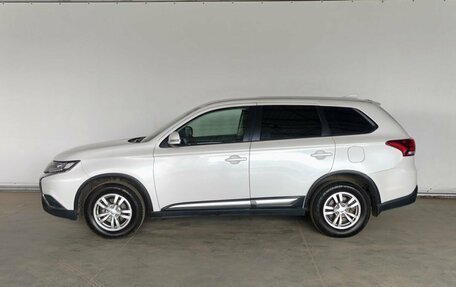 Mitsubishi Outlander III рестайлинг 3, 2019 год, 2 010 000 рублей, 7 фотография
