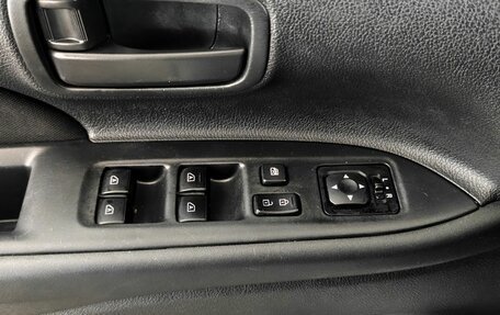 Mitsubishi Outlander III рестайлинг 3, 2019 год, 2 010 000 рублей, 16 фотография