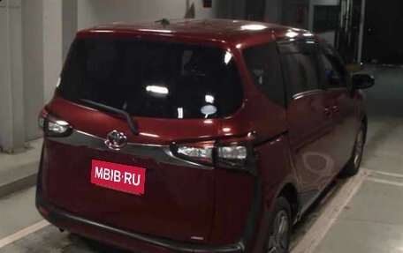 Toyota Sienta II, 2019 год, 1 090 000 рублей, 3 фотография