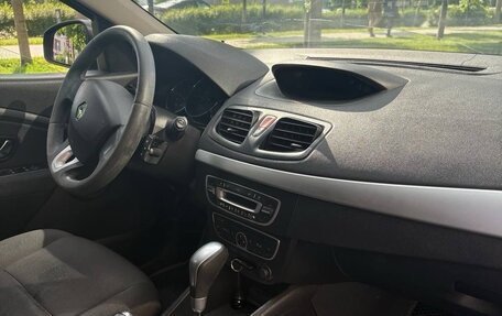 Renault Megane III, 2011 год, 700 000 рублей, 8 фотография