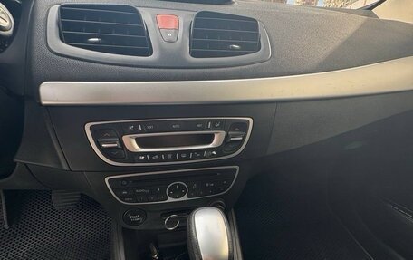 Renault Megane III, 2011 год, 700 000 рублей, 5 фотография