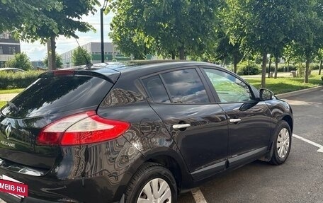 Renault Megane III, 2011 год, 700 000 рублей, 3 фотография