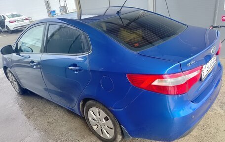 KIA Rio III рестайлинг, 2011 год, 550 000 рублей, 3 фотография
