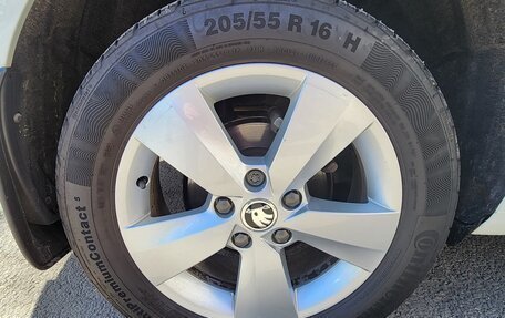 Skoda Octavia, 2018 год, 2 500 000 рублей, 2 фотография