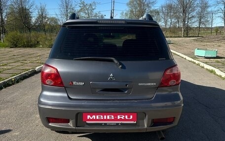 Mitsubishi Outlander III рестайлинг 3, 2007 год, 550 000 рублей, 3 фотография