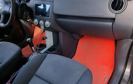Mitsubishi Colt VI рестайлинг, 2006 год, 305 000 рублей, 6 фотография
