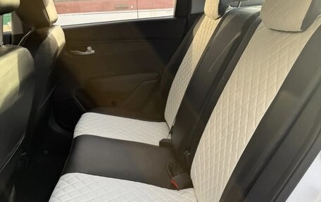 KIA Rio IV, 2021 год, 1 075 000 рублей, 8 фотография