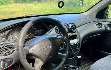 Ford Focus IV, 2000 год, 240 000 рублей, 7 фотография