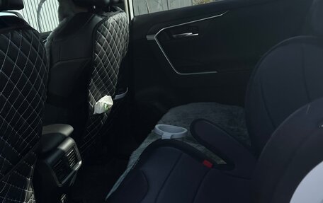 Toyota RAV4, 2020 год, 3 500 000 рублей, 12 фотография