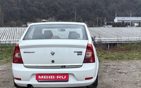 Renault Logan I, 2013 год, 650 000 рублей, 2 фотография