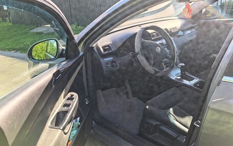 Volkswagen Passat B6, 2006 год, 720 000 рублей, 10 фотография