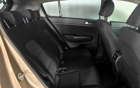 KIA Sportage IV рестайлинг, 2018 год, 2 225 000 рублей, 10 фотография