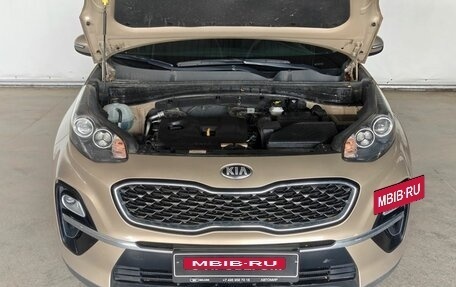 KIA Sportage IV рестайлинг, 2018 год, 2 225 000 рублей, 15 фотография