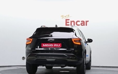 Chevrolet Trax, 2023 год, 1 700 000 рублей, 4 фотография