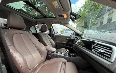 BMW 1 серия, 2022 год, 2 090 000 рублей, 21 фотография