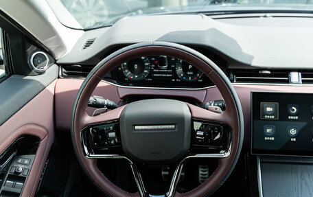 Land Rover Range Rover Evoque II, 2025 год, 6 399 500 рублей, 16 фотография