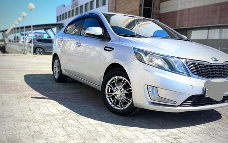 KIA Rio III рестайлинг, 2014 год, 1 000 000 рублей, 4 фотография