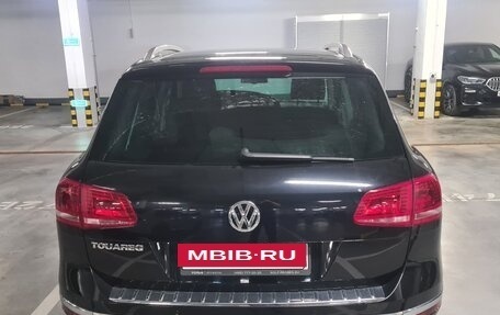 Volkswagen Touareg III, 2015 год, 1 980 000 рублей, 4 фотография