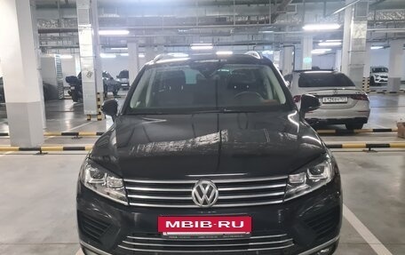 Volkswagen Touareg III, 2015 год, 1 980 000 рублей, 9 фотография