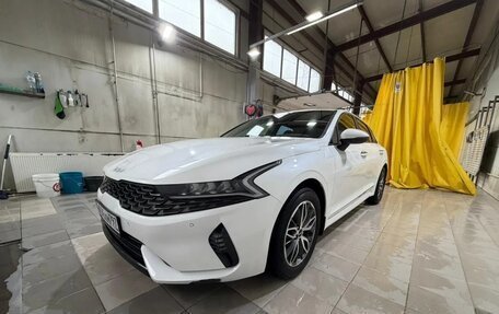 KIA K5, 2021 год, 2 200 000 рублей, 13 фотография