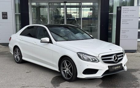 Mercedes-Benz E-Класс, 2014 год, 2 300 000 рублей, 3 фотография