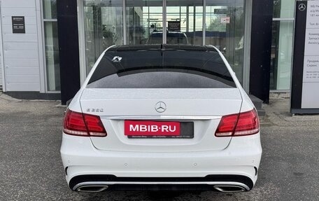 Mercedes-Benz E-Класс, 2014 год, 2 300 000 рублей, 6 фотография