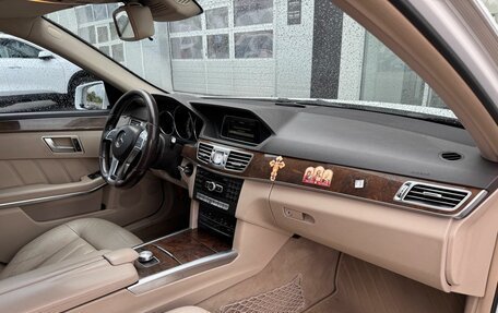 Mercedes-Benz E-Класс, 2014 год, 2 300 000 рублей, 29 фотография
