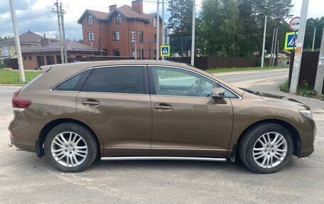 Toyota Venza I, 2013 год, 2 045 000 рублей, 4 фотография
