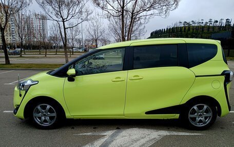 Toyota Sienta II, 2018 год, 1 099 999 рублей, 2 фотография