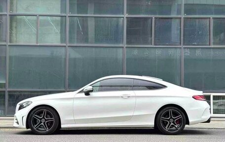 Mercedes-Benz C-Класс, 2022 год, 3 360 000 рублей, 4 фотография