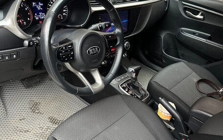 KIA Rio IV, 2021 год, 1 800 000 рублей, 8 фотография