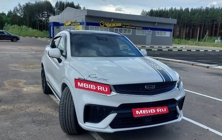 Geely Tugella FY11, 2022 год, 1 950 000 рублей, 2 фотография