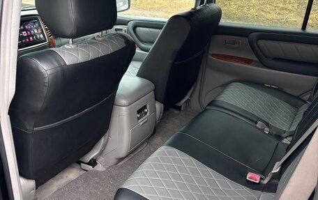 Toyota Land Cruiser 100 рестайлинг 2, 2007 год, 2 500 000 рублей, 10 фотография