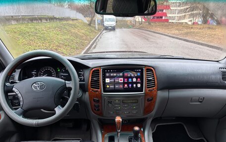 Toyota Land Cruiser 100 рестайлинг 2, 2007 год, 2 500 000 рублей, 8 фотография