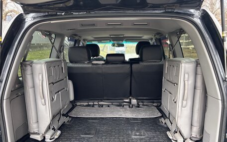 Toyota Land Cruiser 100 рестайлинг 2, 2007 год, 2 500 000 рублей, 9 фотография