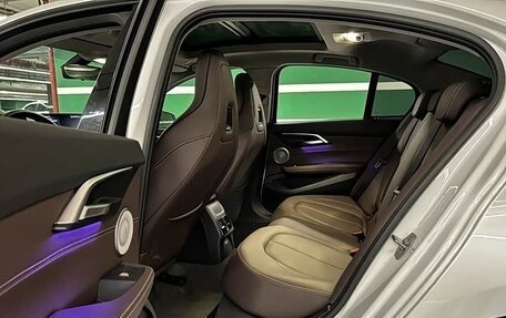 BMW 1 серия, 2022 год, 1 800 000 рублей, 11 фотография