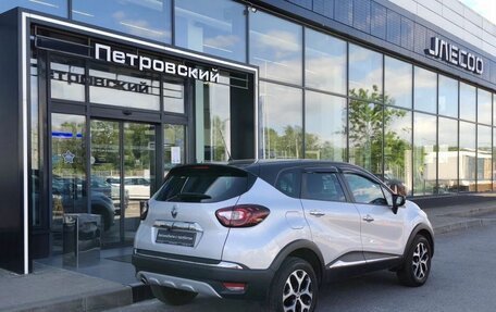 Renault Kaptur I рестайлинг, 2020 год, 1 750 000 рублей, 6 фотография