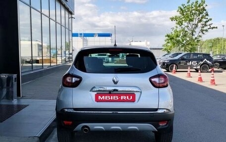 Renault Kaptur I рестайлинг, 2020 год, 1 750 000 рублей, 7 фотография