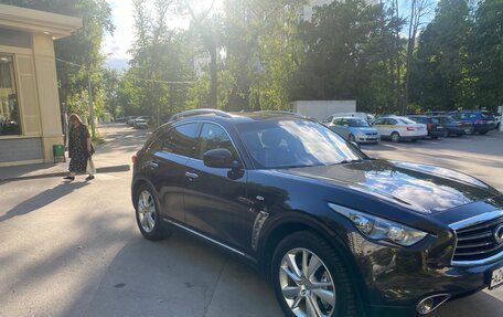 Infiniti QX70, 2016 год, 2 650 000 рублей, 4 фотография